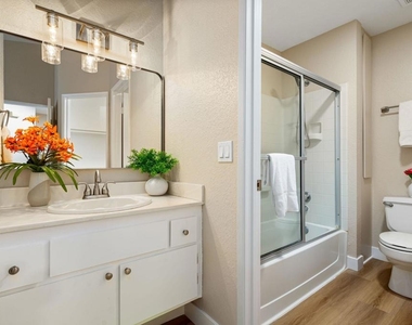 78650 Avenue 42 - Photo Thumbnail 16