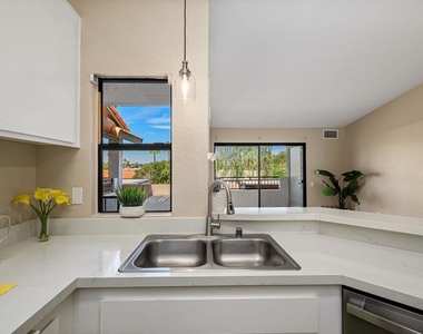 78650 Avenue 42 - Photo Thumbnail 9