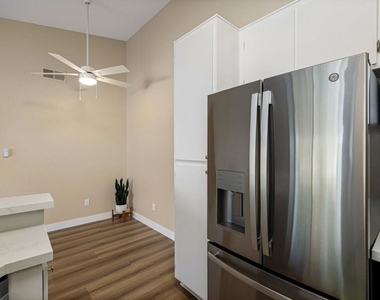 78650 Avenue 42 - Photo Thumbnail 10