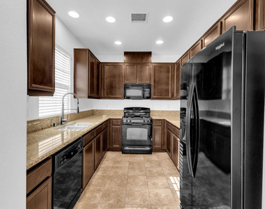 162 Paseo Bravo - Photo Thumbnail 2