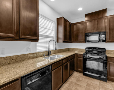 162 Paseo Bravo - Photo Thumbnail 3