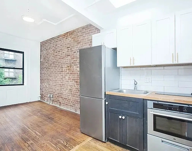 550 West 149th Street - Photo Thumbnail 1
