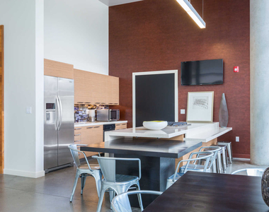 1333 Powell Street - Photo Thumbnail 26