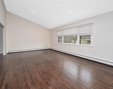 74 Edgewood Road - Photo Thumbnail 2