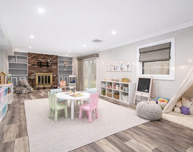 74 Edgewood Road - Photo Thumbnail 17
