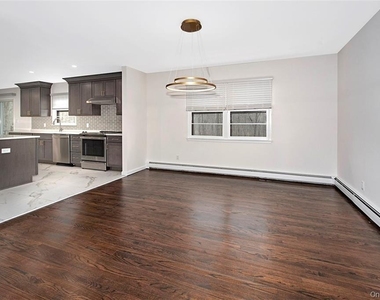 74 Edgewood Road - Photo Thumbnail 6