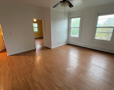 90 Washington Street - Photo Thumbnail 5