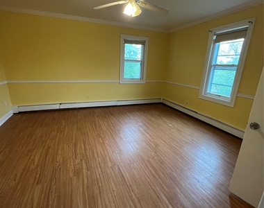 90 Washington Street - Photo Thumbnail 7