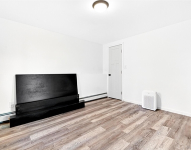 11 Colonel Glenn Drive - Photo Thumbnail 26
