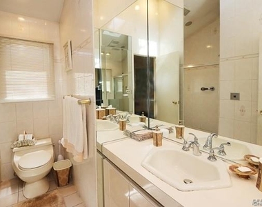 46 Marian Lane - Photo Thumbnail 15