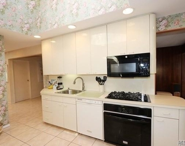 46 Marian Lane - Photo Thumbnail 9