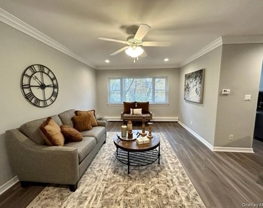92 South Clinton Avenue - Photo Thumbnail 1