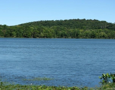 962 S Route 9w - Photo Thumbnail 36