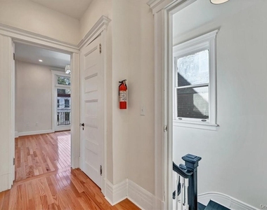 271 Liberty Street - Photo Thumbnail 18