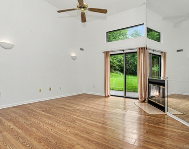 311 N Greeley Avenue - Photo Thumbnail 3