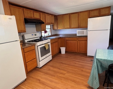 23 Daisy Dr - Photo Thumbnail 6