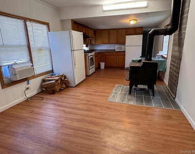 23 Daisy Dr - Photo Thumbnail 7