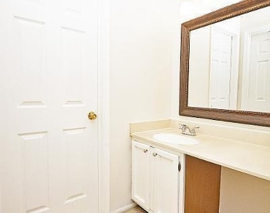 80 Oswestry Way - Photo Thumbnail 12