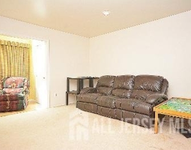 80 Oswestry Way - Photo Thumbnail 6