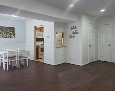 90 Almond Drive - Photo Thumbnail 8