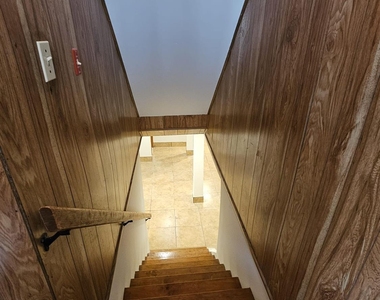 895 Madison Avenue - Photo Thumbnail 6