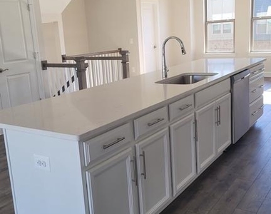 10586 Ratcliffe Trail - Photo Thumbnail 6