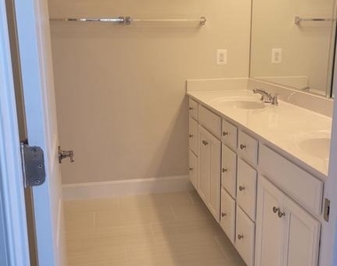 10586 Ratcliffe Trail - Photo Thumbnail 14