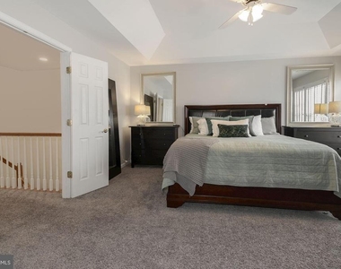 47675 Loweland Terrace - Photo Thumbnail 17