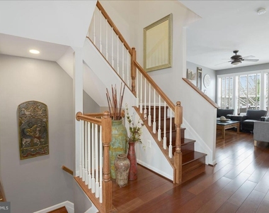 47675 Loweland Terrace - Photo Thumbnail 16