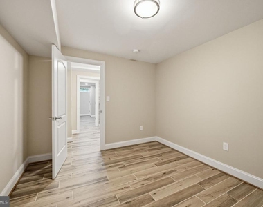 8474 Ararat Court - Photo Thumbnail 31