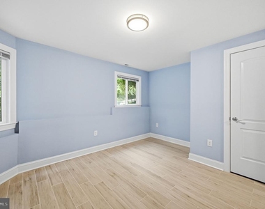 8474 Ararat Court - Photo Thumbnail 25
