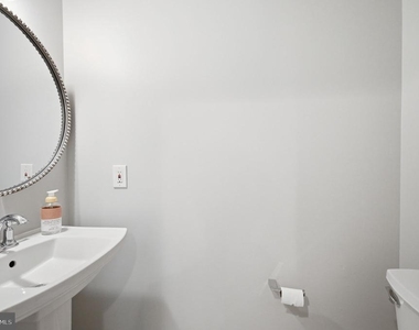 8474 Ararat Court - Photo Thumbnail 11