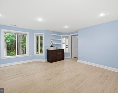 8474 Ararat Court - Photo Thumbnail 23