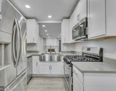 5980 Kimberly Anne Way - Photo Thumbnail 4