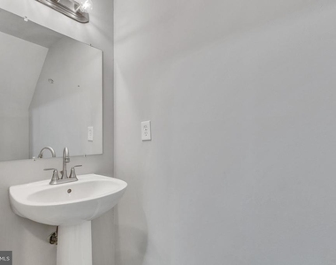 5980 Kimberly Anne Way - Photo Thumbnail 11