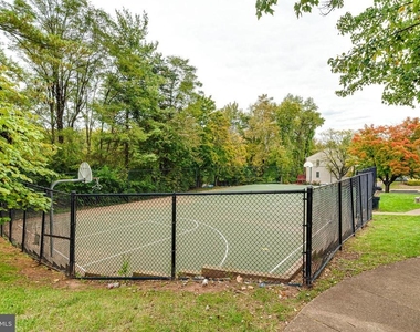 5708 Heritage Crossing Court - Photo Thumbnail 44