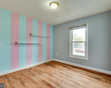 5708 Heritage Crossing Court - Photo Thumbnail 30
