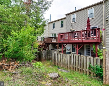 5708 Heritage Crossing Court - Photo Thumbnail 43