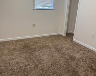 6718 Chestnut Oak Lane - Photo Thumbnail 22