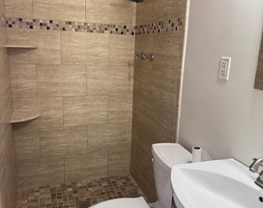 6718 Chestnut Oak Lane - Photo Thumbnail 5