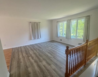 6718 Chestnut Oak Lane - Photo Thumbnail 4