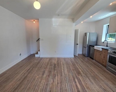 1401 Charles Street - Photo Thumbnail 3