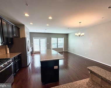 228 Compass Drive - Photo Thumbnail 34