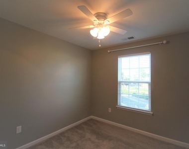 228 Compass Drive - Photo Thumbnail 19
