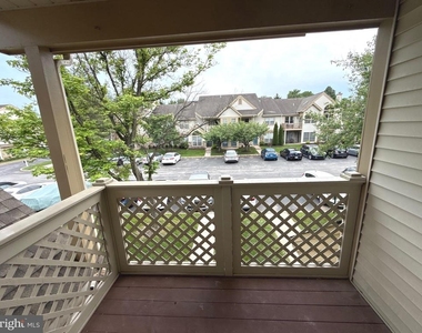 1512 Foxmeadow Circle - Photo Thumbnail 17
