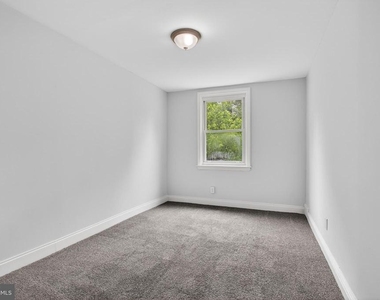 125 W 21st Street - Photo Thumbnail 15