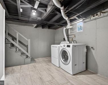 125 W 21st Street - Photo Thumbnail 17