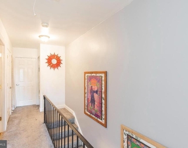 254 Summit House - Photo Thumbnail 23
