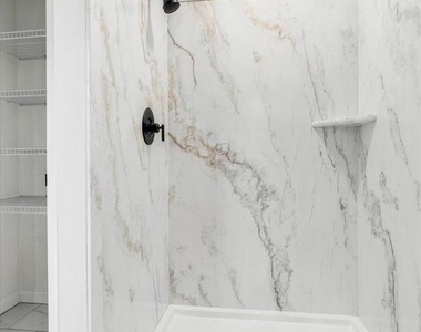 507 Pickering Station Drive - Photo Thumbnail 12
