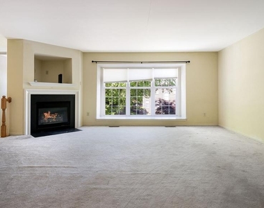 137 Weybridge Drive - Photo Thumbnail 10